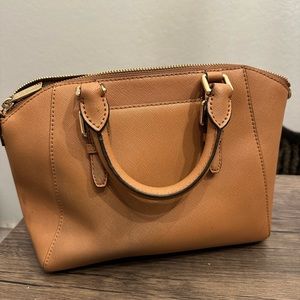 Michael Kors Purse- like new!